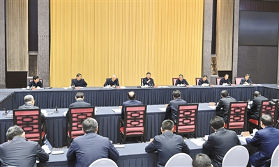 12.1-01.jpg 12.1-01.jpg