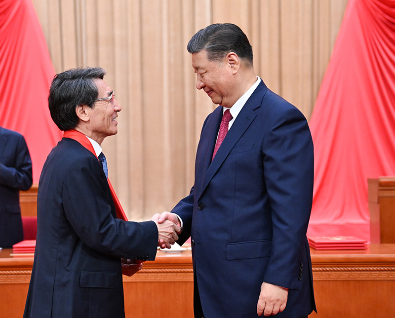 062504.jpg 062504.jpg