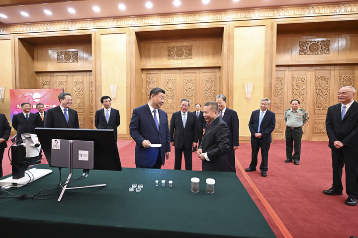 0924-04.jpg 0924-04.jpg