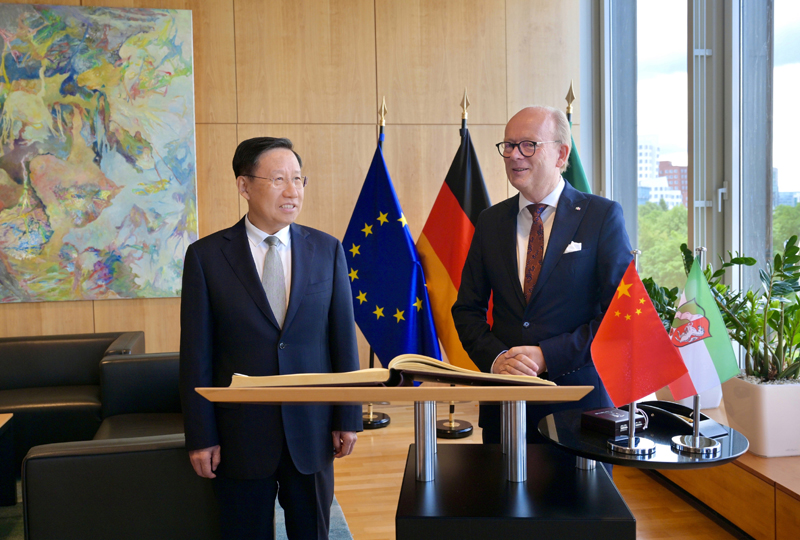 0708-3.jpg 0708-3.jpg