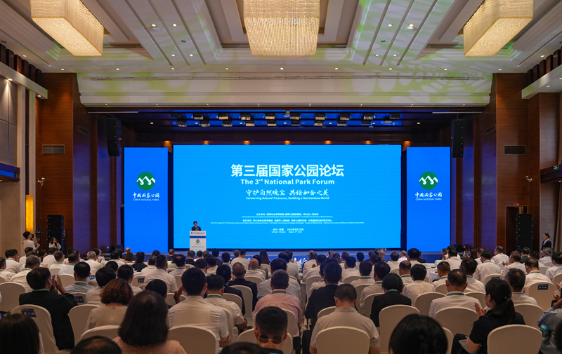 0820-1.jpg 0820-1.jpg