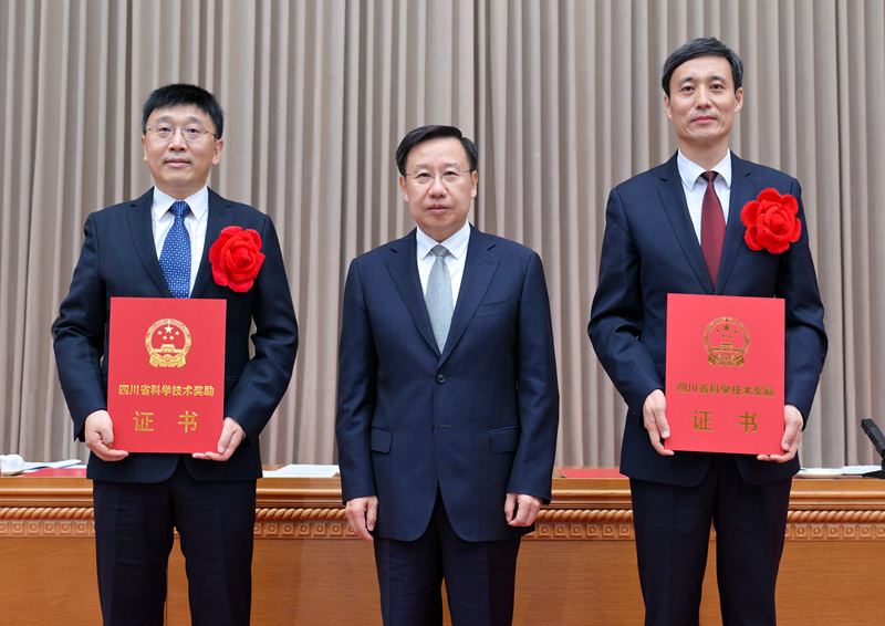 08293-2.jpg 08293-2.jpg