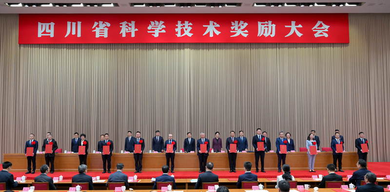 08293-4.jpg 08293-4.jpg