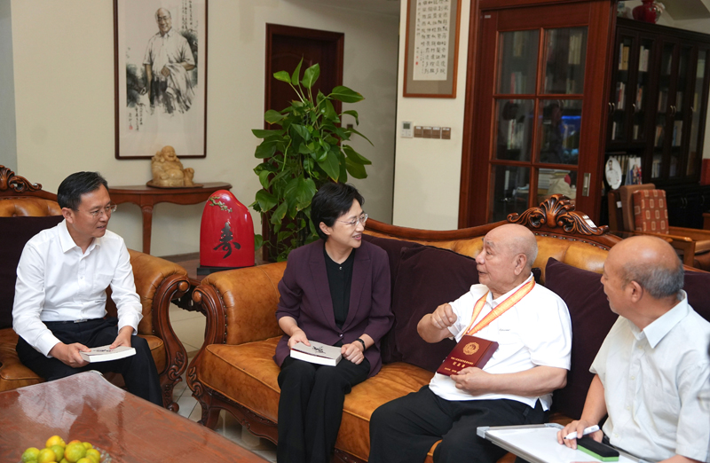 08292-2.jpg 08292-2.jpg