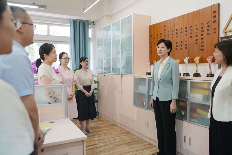 0910-1-2.jpg 0910-1-2.jpg