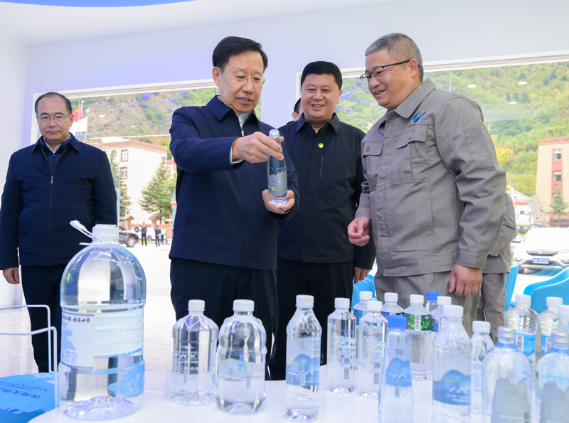 1029-2.jpg 1029-2.jpg