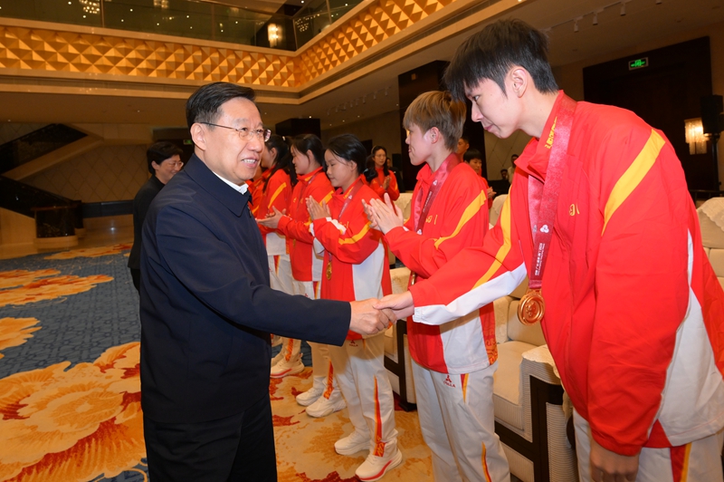 1201-1-1.jpg 1201-1-1.jpg